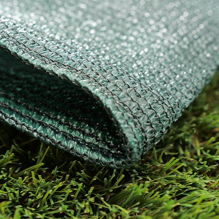 Bild von Beschattungsnetz, 3.6 x 3.6m, mit Metallring (90 % Beschattung), grün