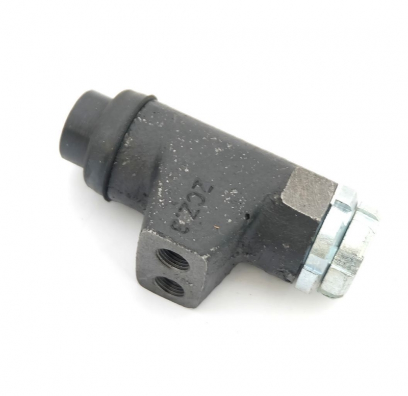 Picture of Wheel brake cylinder, IMT 560