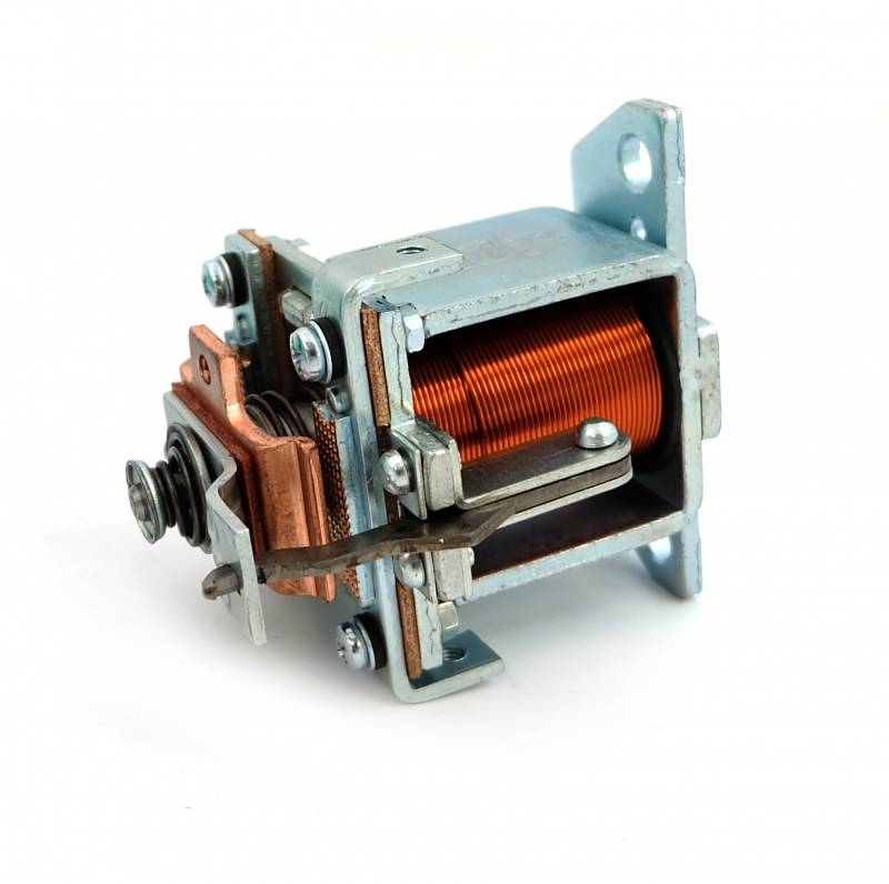 Picture of Starter solenoid, IMT 533, old type, 18670054