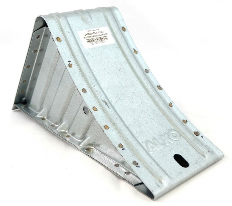 Picture of Wedge for under the wheel, metal, 300x250x18 - DIN:76-051