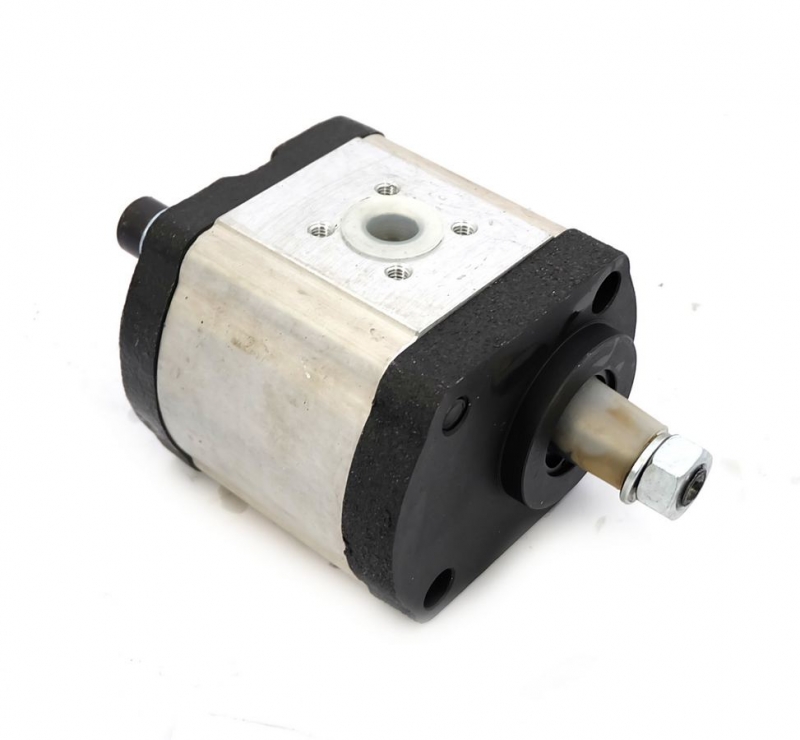 Slika Črpalka hidravlike TD45 - 16cm3 Prva Petoletka 0217707