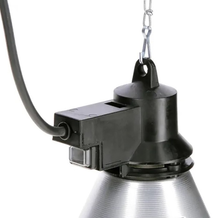 Picture of Infrared light bulb socket with switch, 175W, 2.5m cable